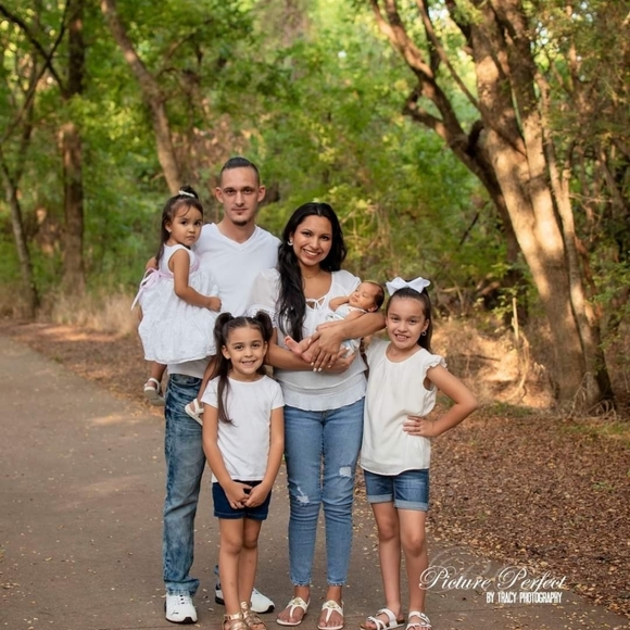 Meet your Posher, Maria - Picture 2 of 2